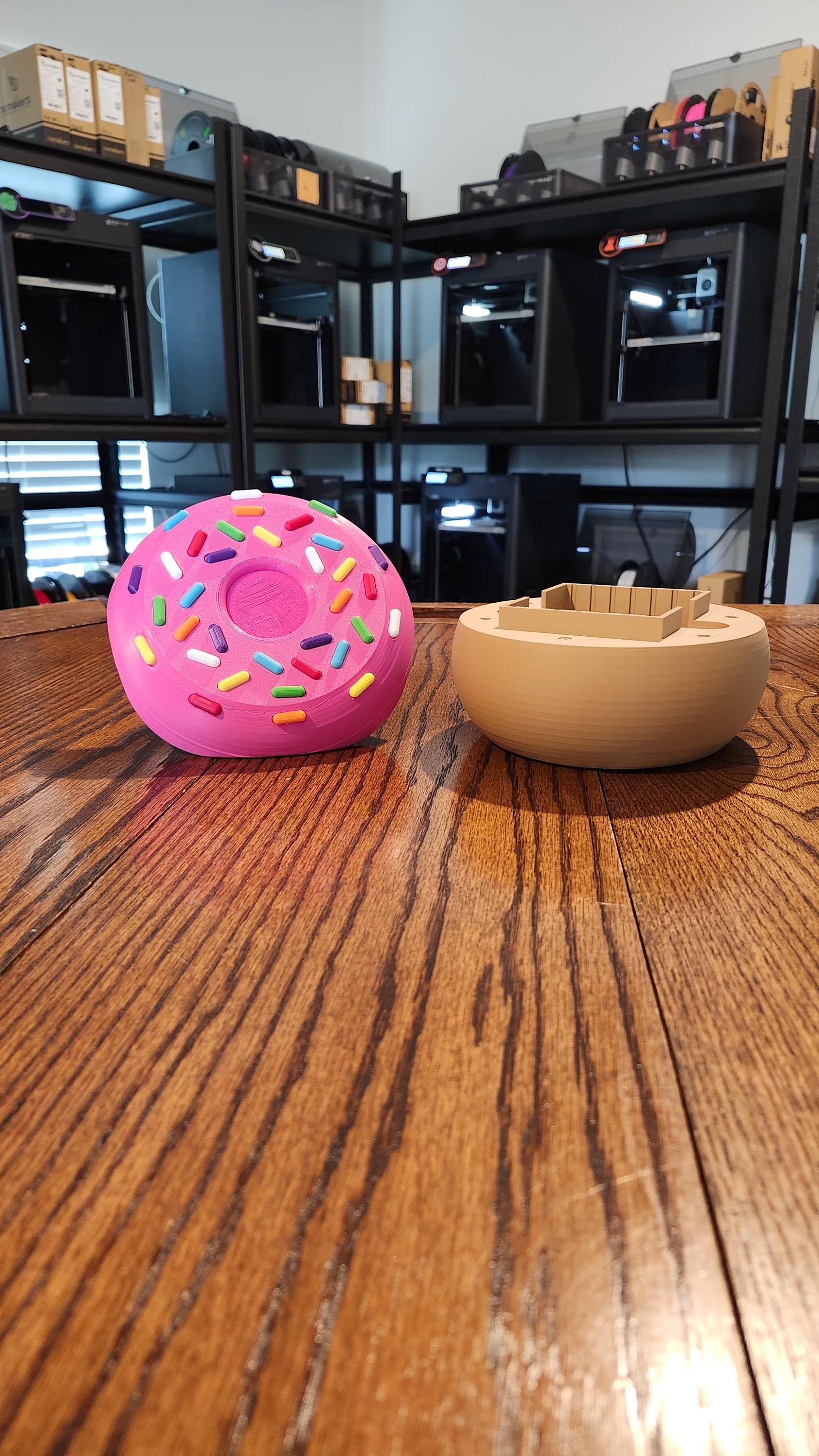 Donut Deck Box with Token Box & Divider | 3D Printed TCG Card Storage | MTG Commander Deck Box | Trading Card Game Accessory